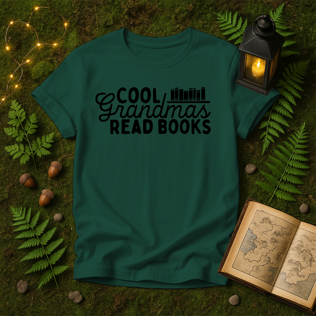 797 - COOL GRANDMAS READ BOOKS