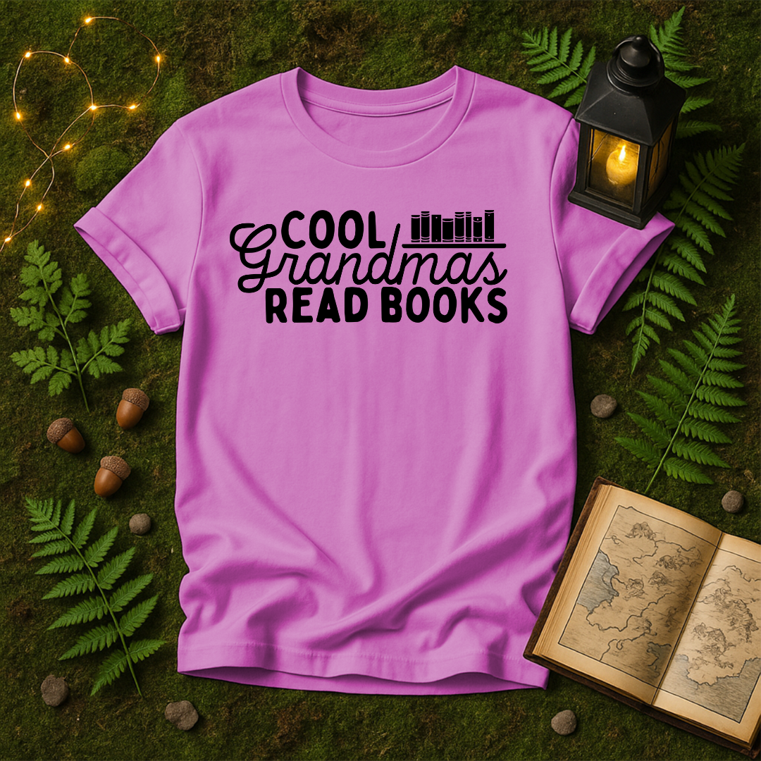 797 - COOL GRANDMAS READ BOOKS