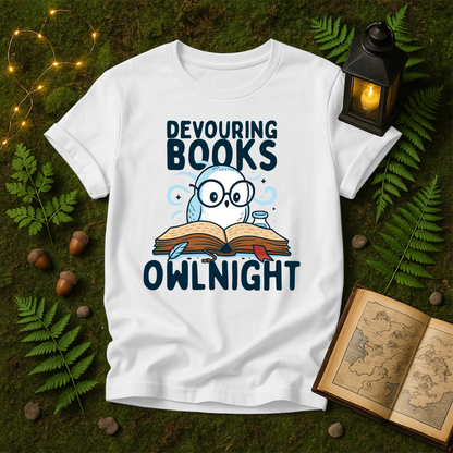 779 - DEVOURING BOOKS OWL NIGHT